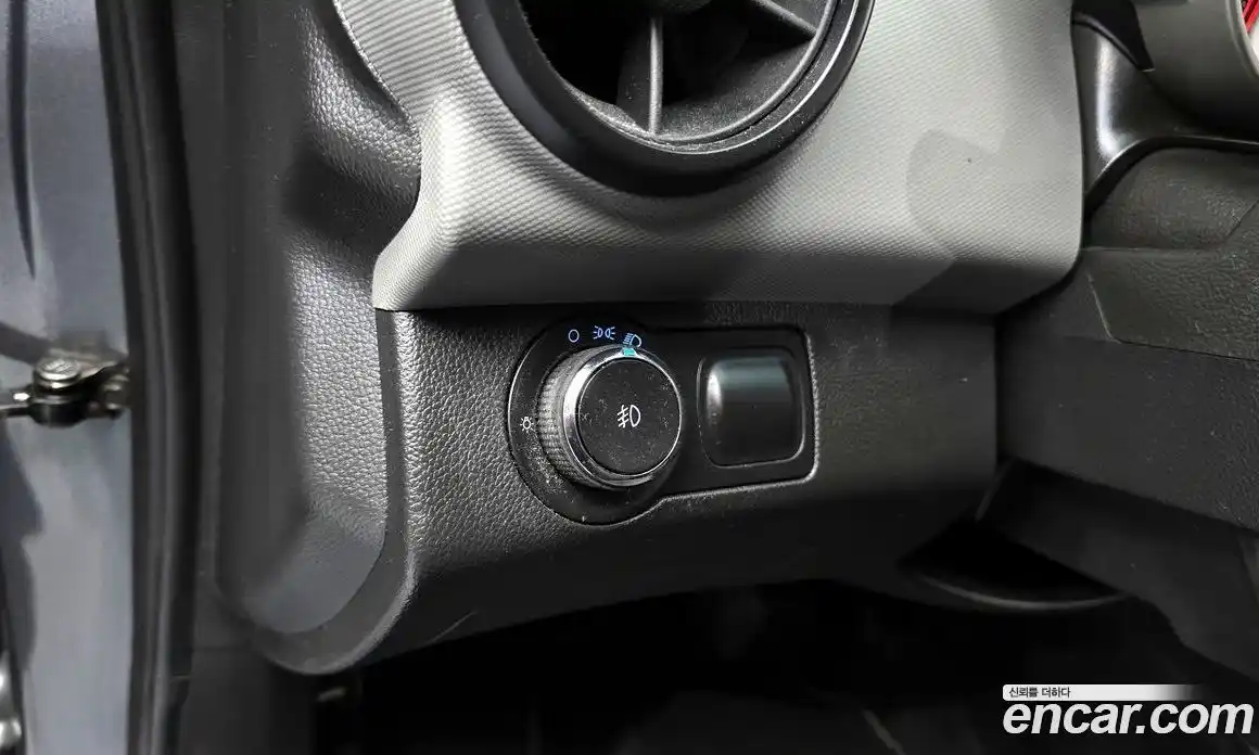 Chevrolet Aveo 2014 1.6 Автомат в Москве № 1233940, фото 16