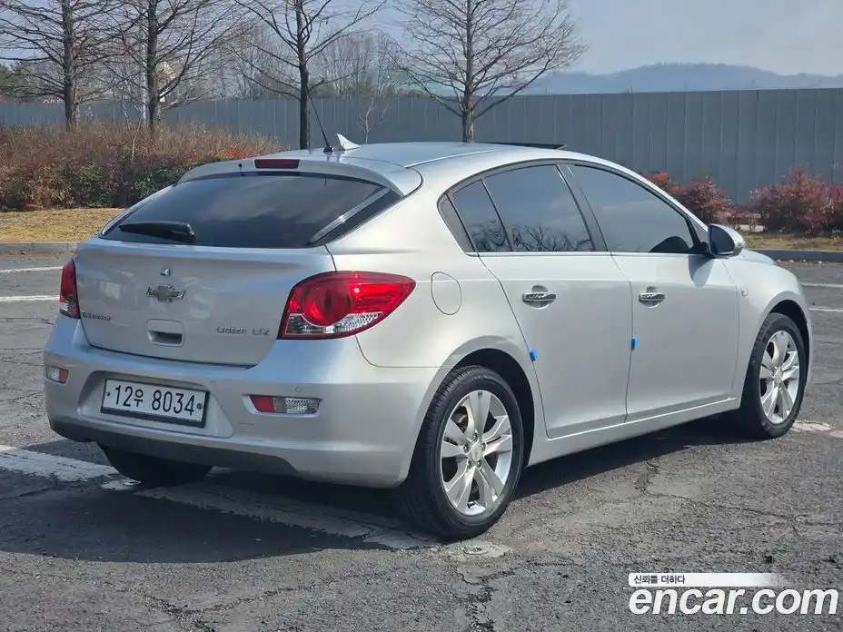 Chevrolet Cruze 2012 2.0 Автомат в Москве № 1233971, фото 2