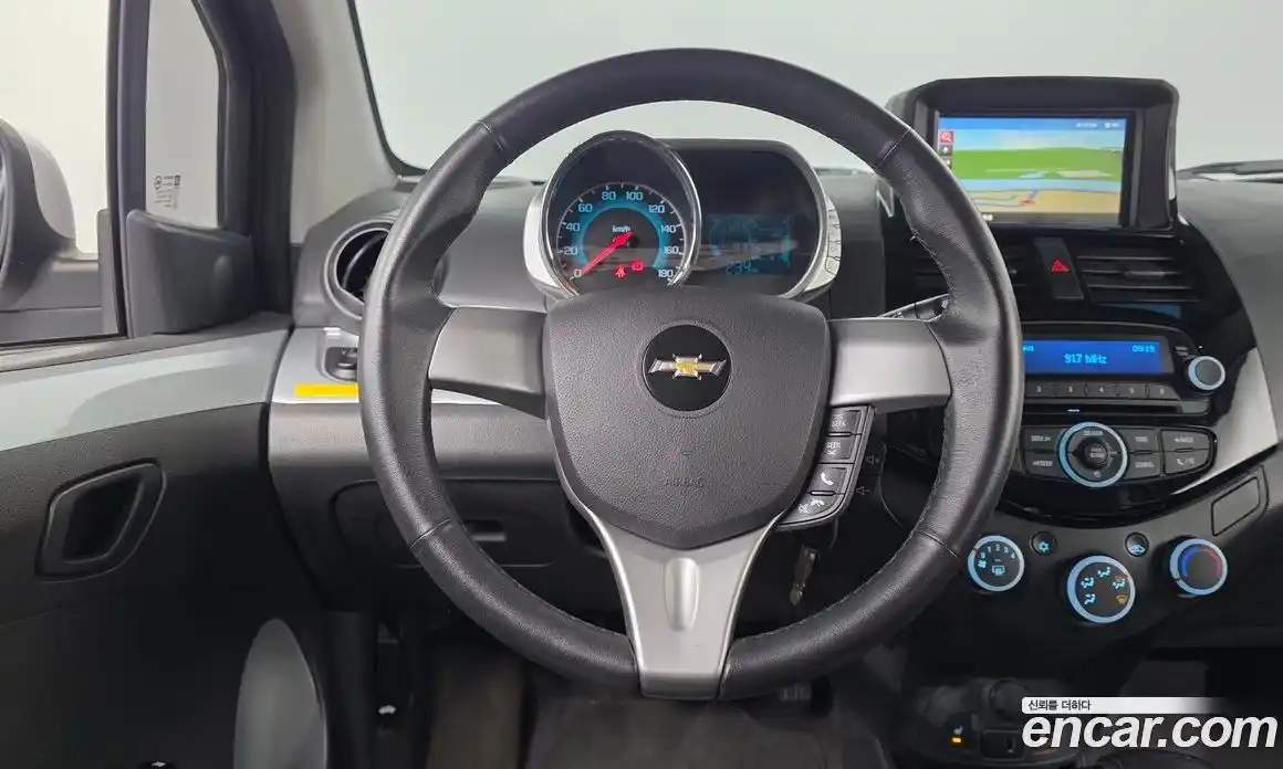 Chevrolet Spark 2014 1.0 гидро в Москве № 1233984, фото 15