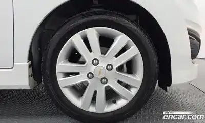 Chevrolet Spark 2014 1.0 гидро в Москве № 1233984, миниатюра 5