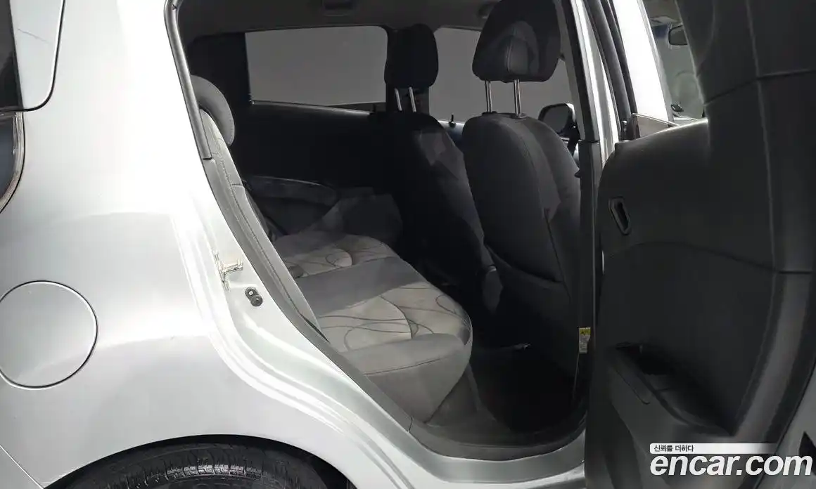 Chevrolet Spark 2011 1.0 гидро в Москве № 1233992, фото 12