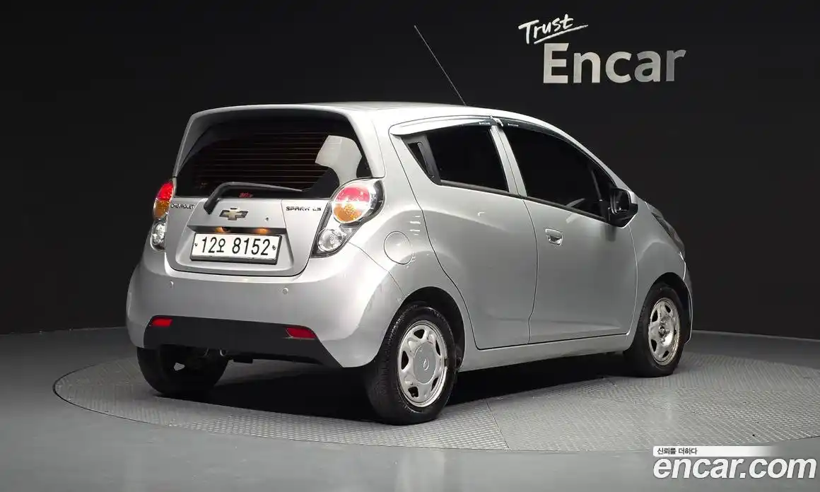 Chevrolet Spark 2011 1.0 гидро в Москве № 1233992, фото 2