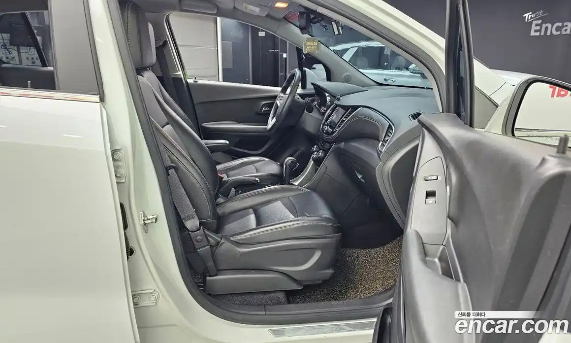 Chevrolet Trax 2017 1.6 гидро в Москве № 1234004, фото 10