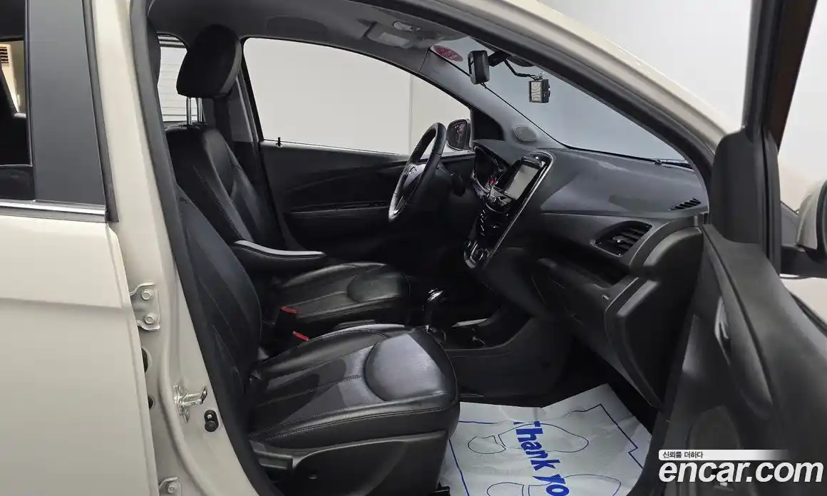 Chevrolet Spark 2016 1.0 гидро в Москве, фото 12