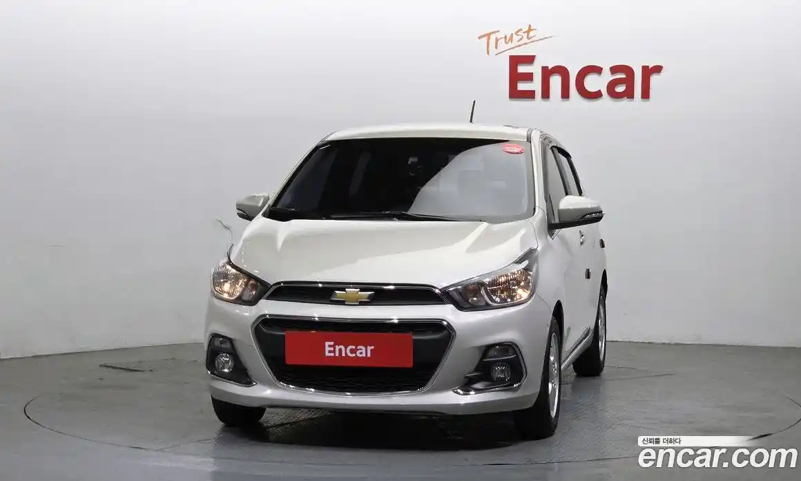 Chevrolet Spark 2016 1.0 гидро в Москве, фото 3