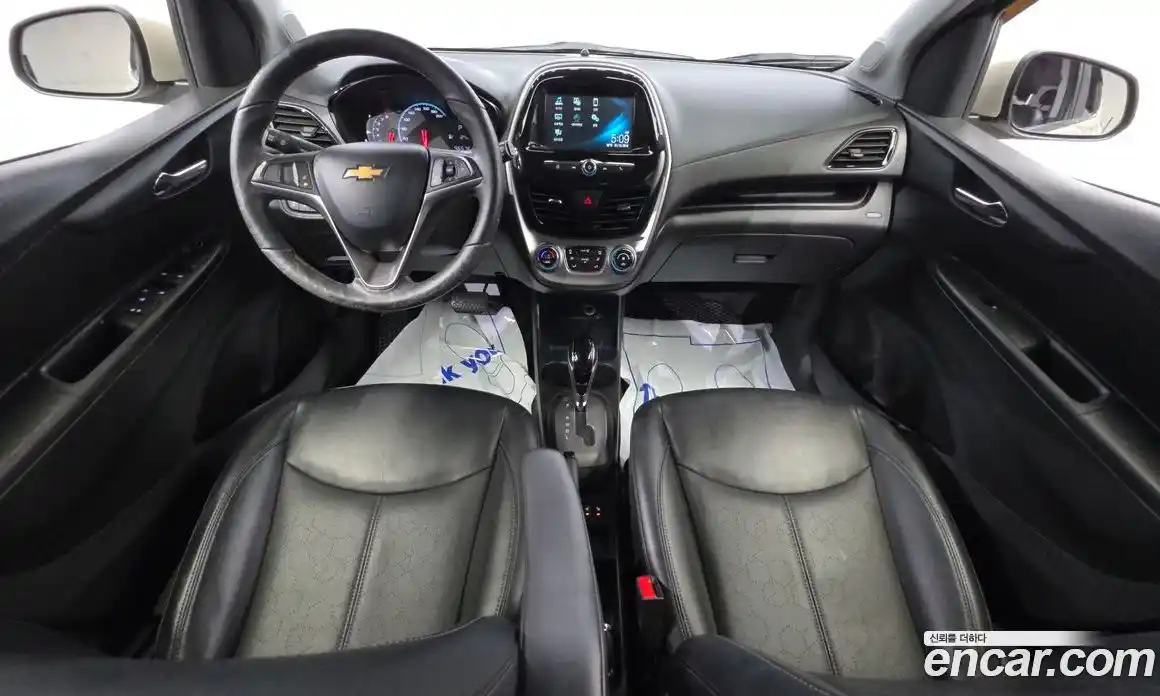 Chevrolet Spark 2016 1.0 гидро в Москве, фото 7