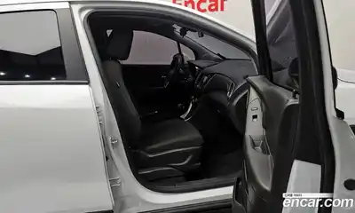 Chevrolet Trax 2018 1.4 гидро в Москве № 1234030, миниатюра 11