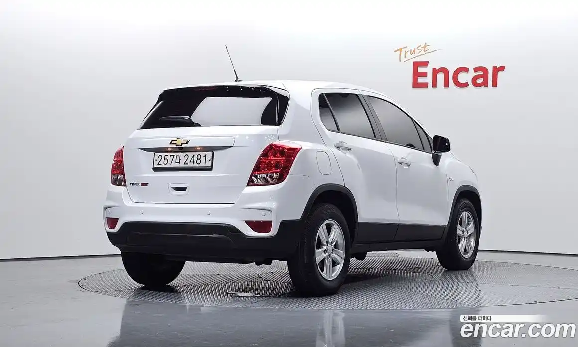 Chevrolet Trax 2018 1.4 гидро в Москве № 1234030, фото 2