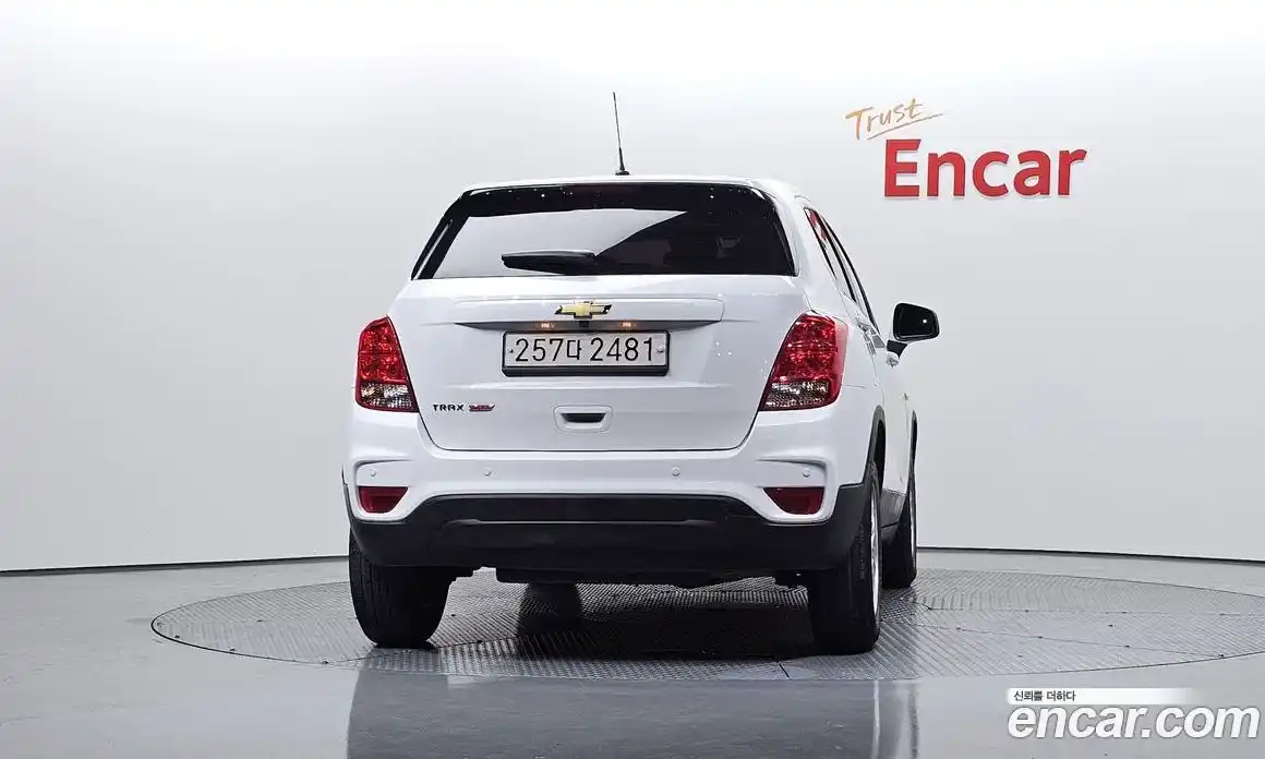 Chevrolet Trax 2018 1.4 гидро в Москве № 1234030, фото 4