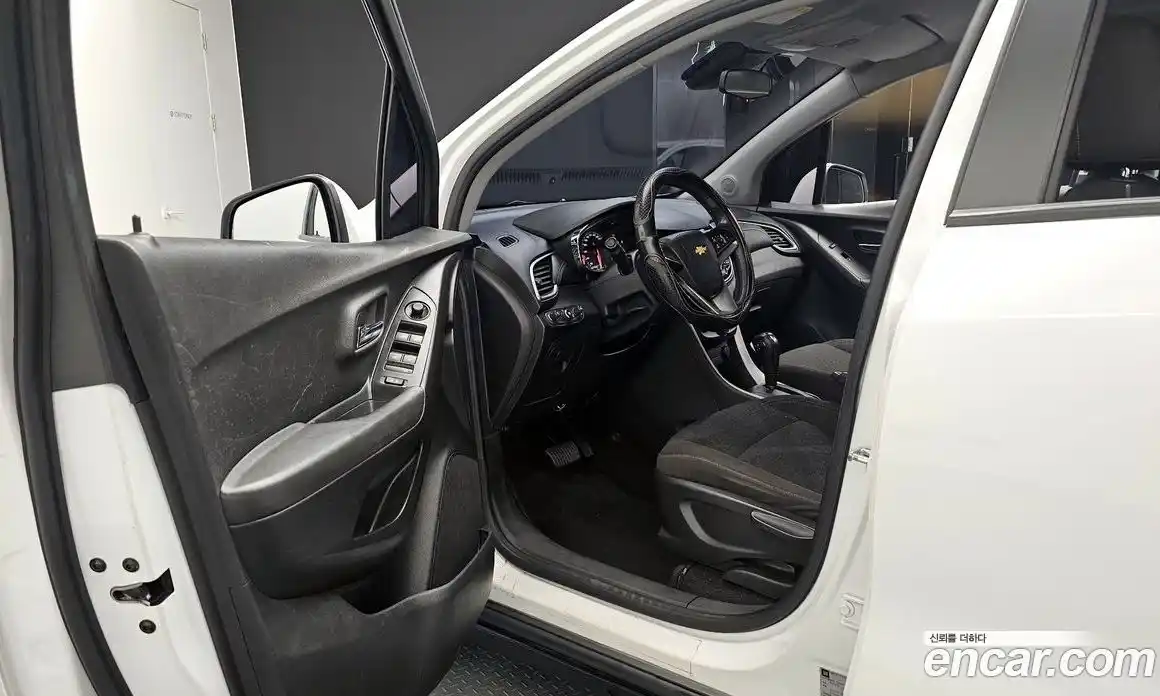 Chevrolet Trax 2018 1.4 гидро в Москве № 1234030, фото 10