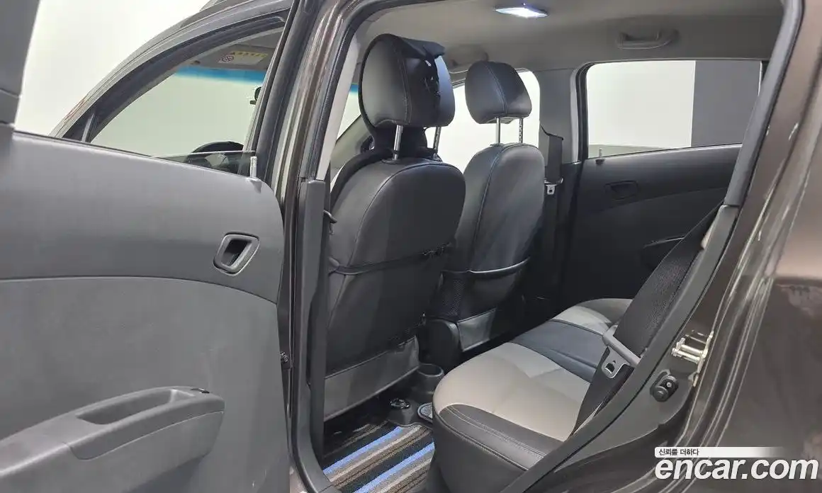 Chevrolet Matiz 2010 1.0 Автомат в Москве № 1234056, фото 18