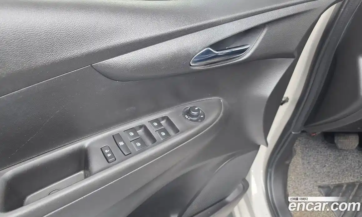 Chevrolet Spark 2017 1.0 гидро в Москве, фото 18