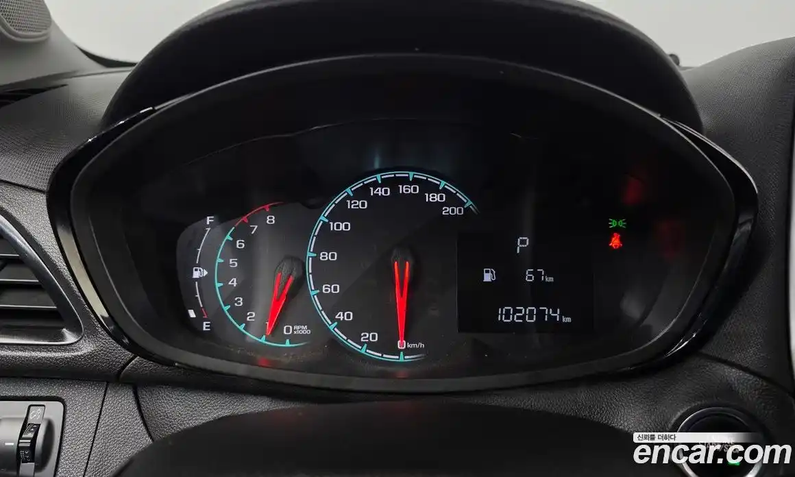 Chevrolet Spark 2017 1.0 гидро в Москве, фото 8
