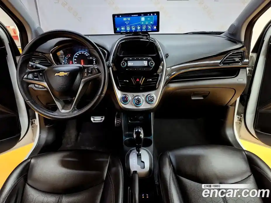 Chevrolet Spark 2017 1.0 гидро в Москве, фото 11