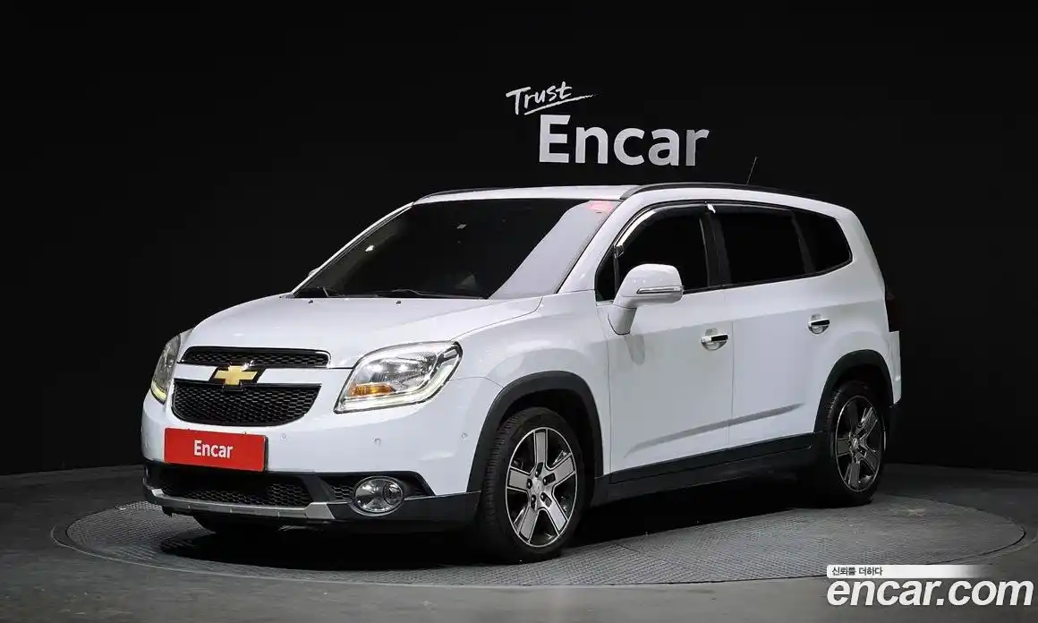 Chevrolet Orlando 2015 2.0 Автомат в Москве № 1234230, фото 1