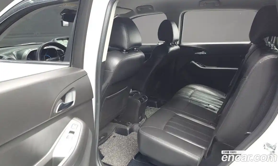 Chevrolet Orlando 2015 2.0 Автомат в Москве № 1234230, фото 12