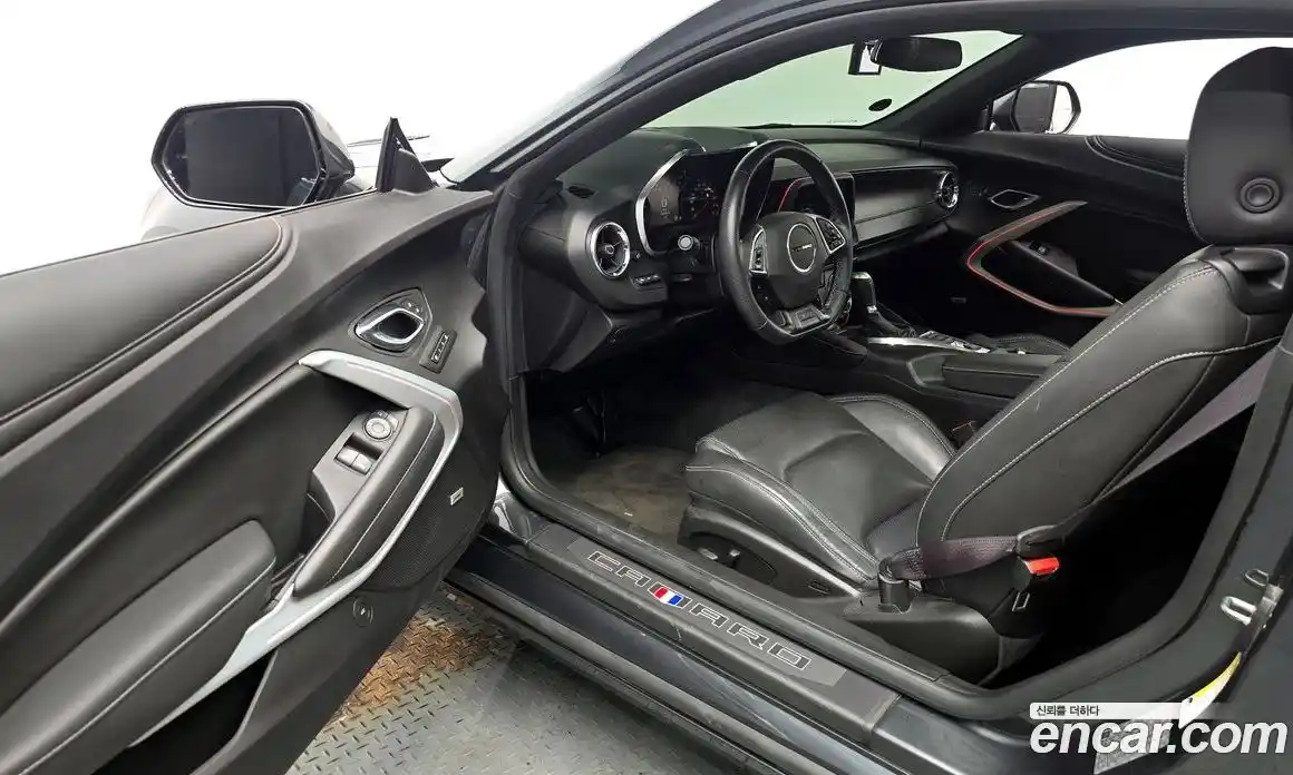 Chevrolet Camaro 2017 6.2 Автомат в Москве № 1234766, фото 10