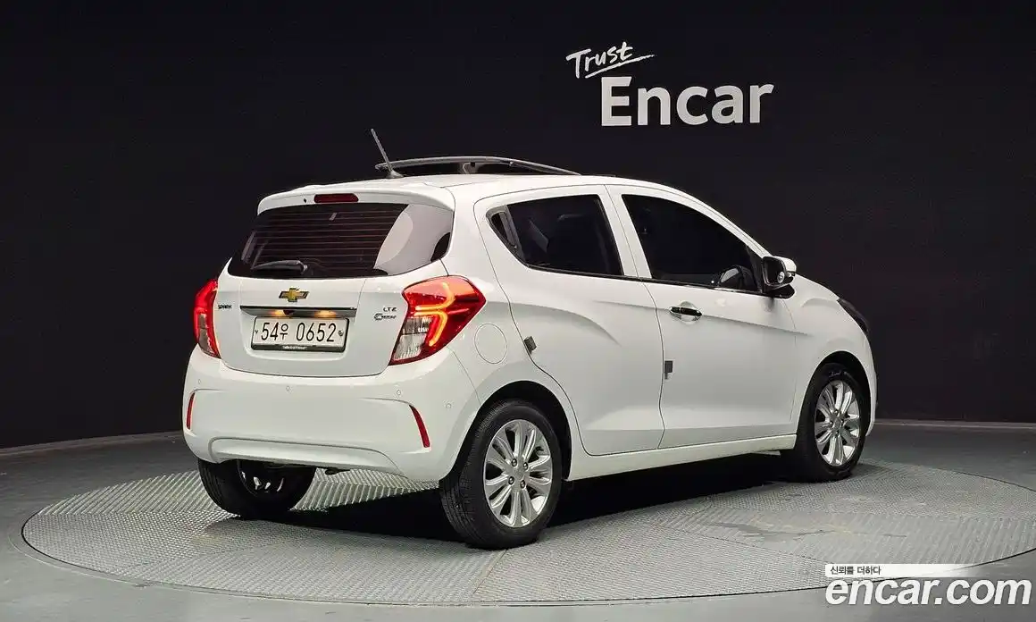 Chevrolet Spark 2016 1.0 гидро в Москве № 1234816, фото 2