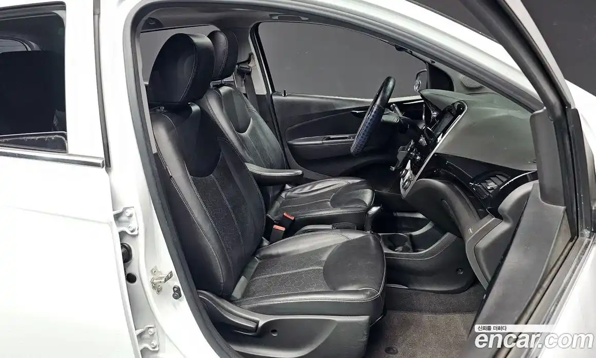 Chevrolet Spark 2016 1.0 гидро в Москве № 1234816, фото 10
