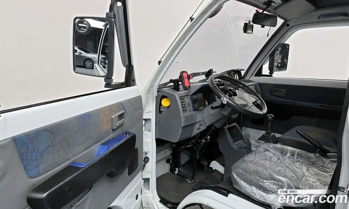 Chevrolet Damas 2015 0.8 Механическая в Москве № 1234824, фото 11