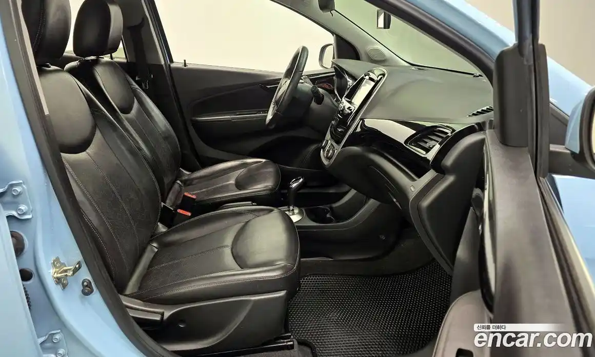 Chevrolet Spark 2015 1.0 гидро в Москве № 1234858, фото 10