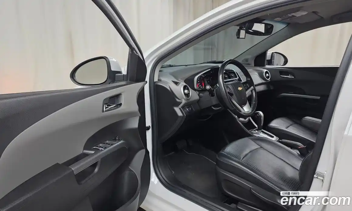 Chevrolet Aveo 2017 1.4 Автомат в Москве № 1234867, фото 10