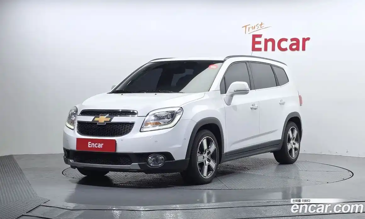 Chevrolet Orlando 2015 2.0 Автомат в Москве № 1235018, фото 1