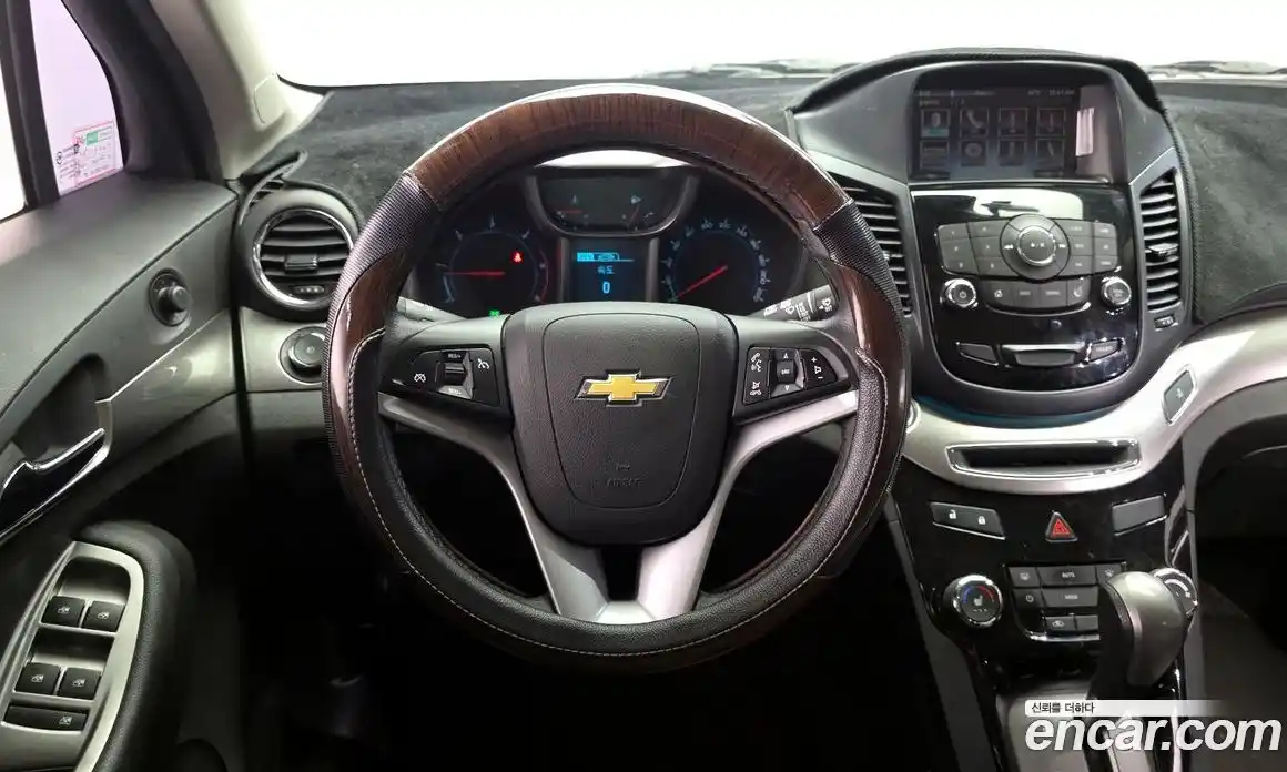 Chevrolet Orlando 2015 2.0 Автомат в Москве № 1235018, фото 13