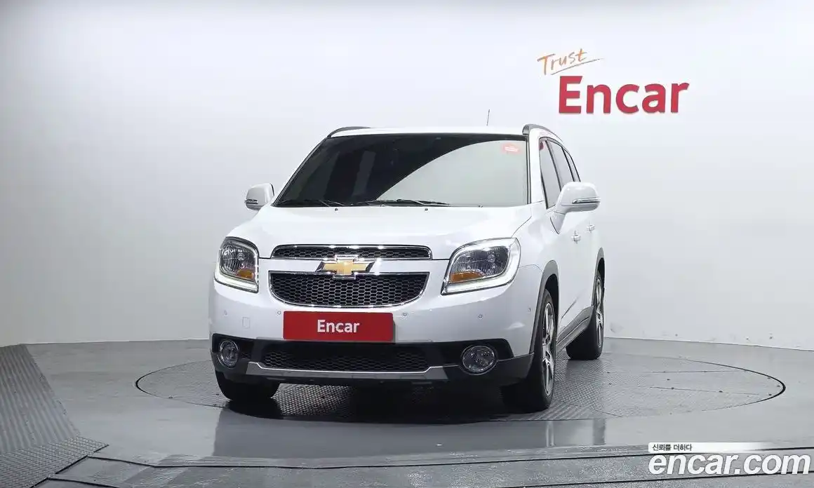 Chevrolet Orlando 2015 2.0 Автомат в Москве № 1235018, фото 3