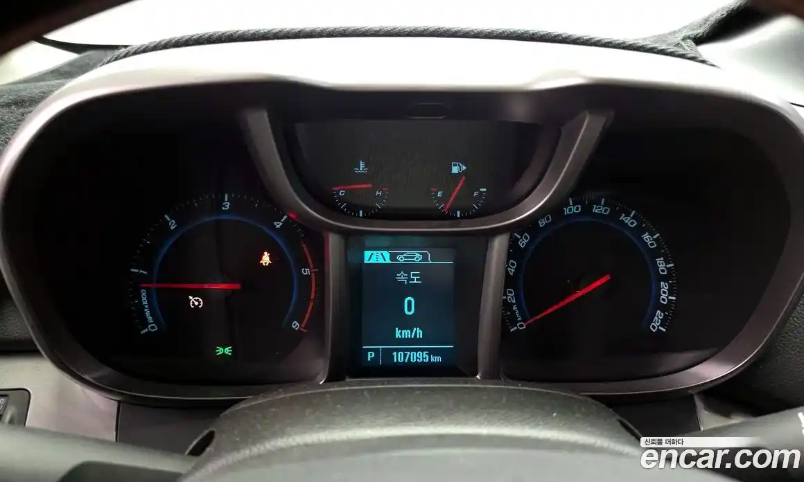 Chevrolet Orlando 2015 2.0 Автомат в Москве № 1235018, фото 8