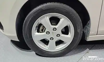 Chevrolet Spark 2017 1.0 гидро в Москве № 1235325, миниатюра 5