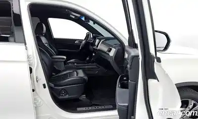 SsangYong Rexton 2017 2.2 гидро в Москве № 1237890, миниатюра 11