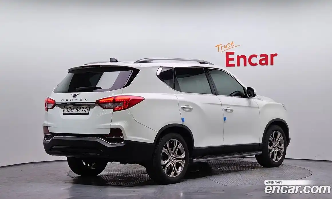 SsangYong Rexton 2017 2.2 гидро в Москве № 1237890, фото 2