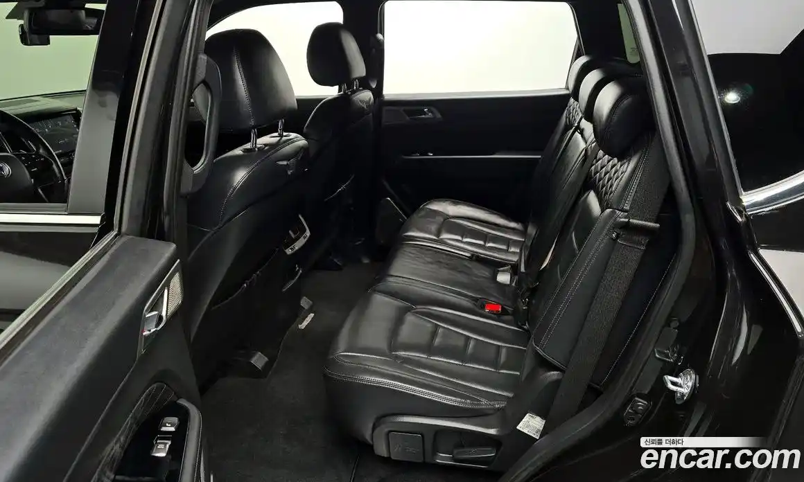 SsangYong Rexton 2017 2.2 Автомат в Москве № 1237994, фото 13