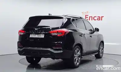 SsangYong Rexton 2017 2.2 Автомат в Москве № 1237994, миниатюра 2