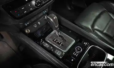 SsangYong Rexton 2017 2.2 Автомат в Москве № 1237994, миниатюра 9