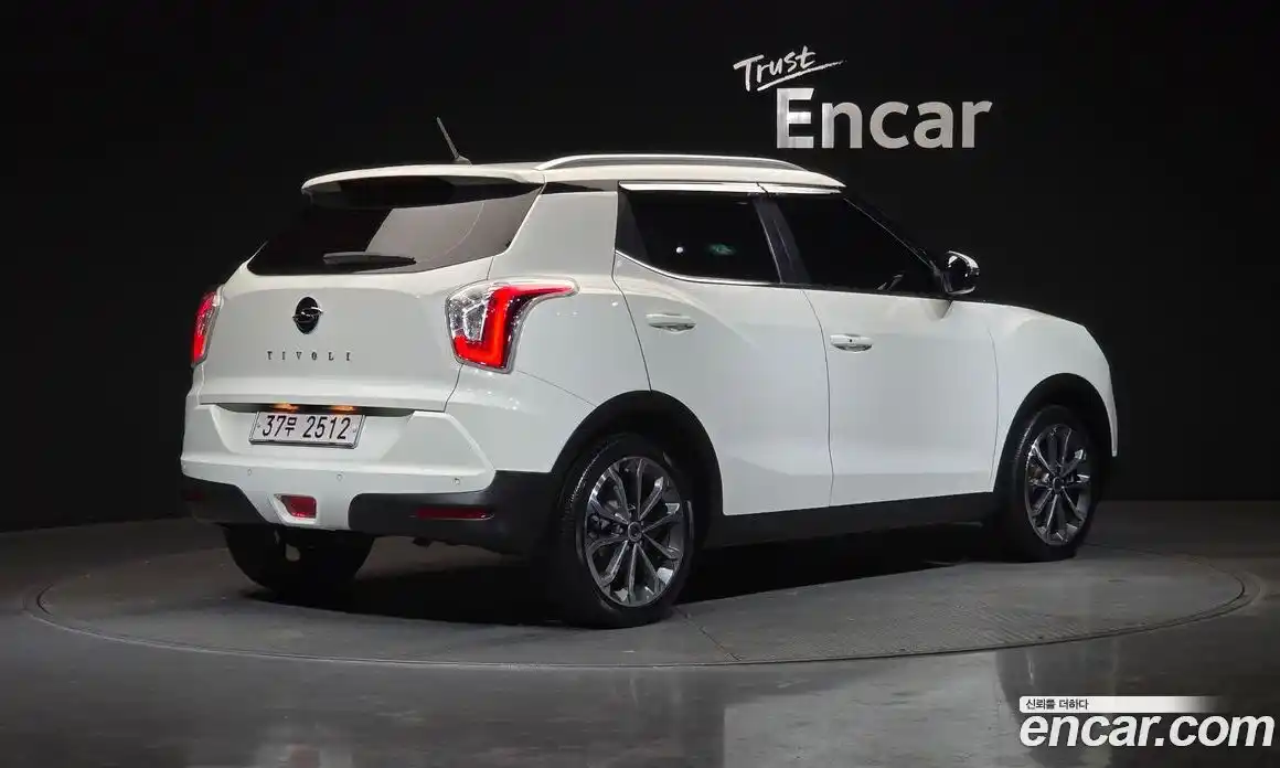 SsangYong TIBOLI 2017 1.6 гидро в Москве, фото 2
