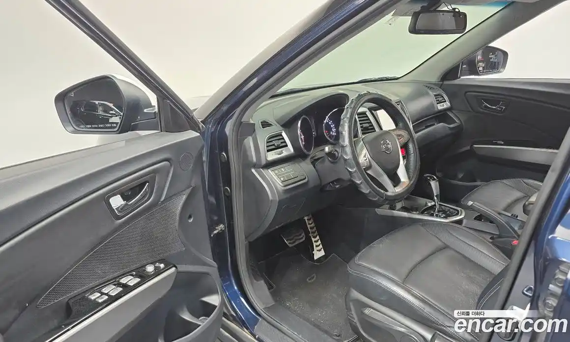 SsangYong TIBOLI 2015 1.6 гидро в Москве № 1238209, фото 11
