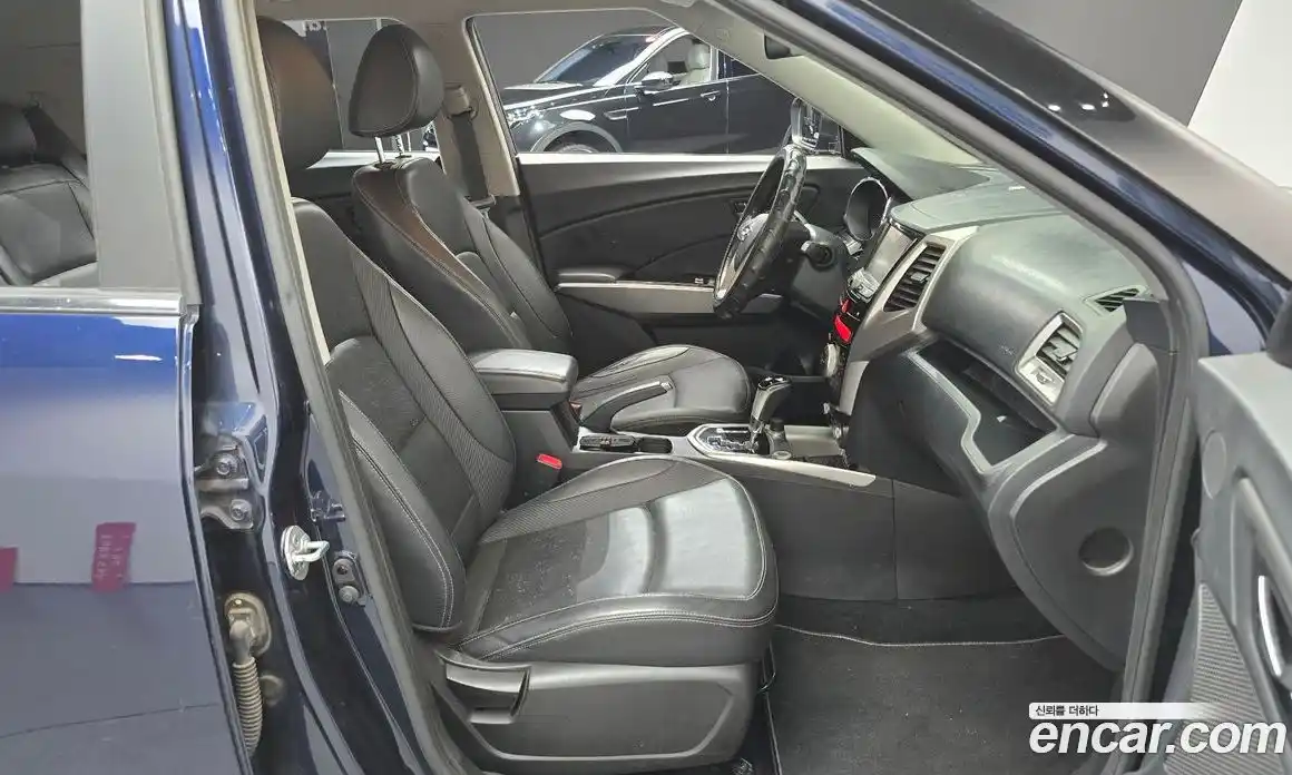 SsangYong TIBOLI 2015 1.6 гидро в Москве № 1238209, фото 10