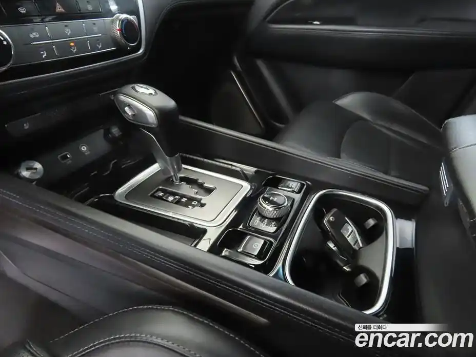 SsangYong Rexton 2019 2.2 Автомат в Москве № 1238289, фото 11