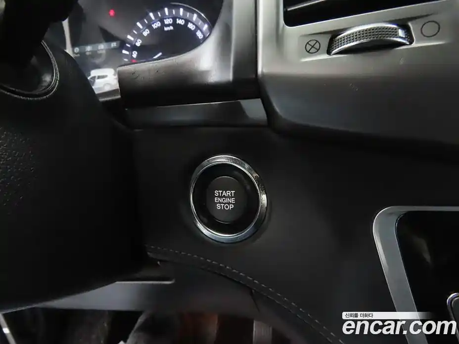 SsangYong Rexton 2019 2.2 Автомат в Москве № 1238289, фото 15