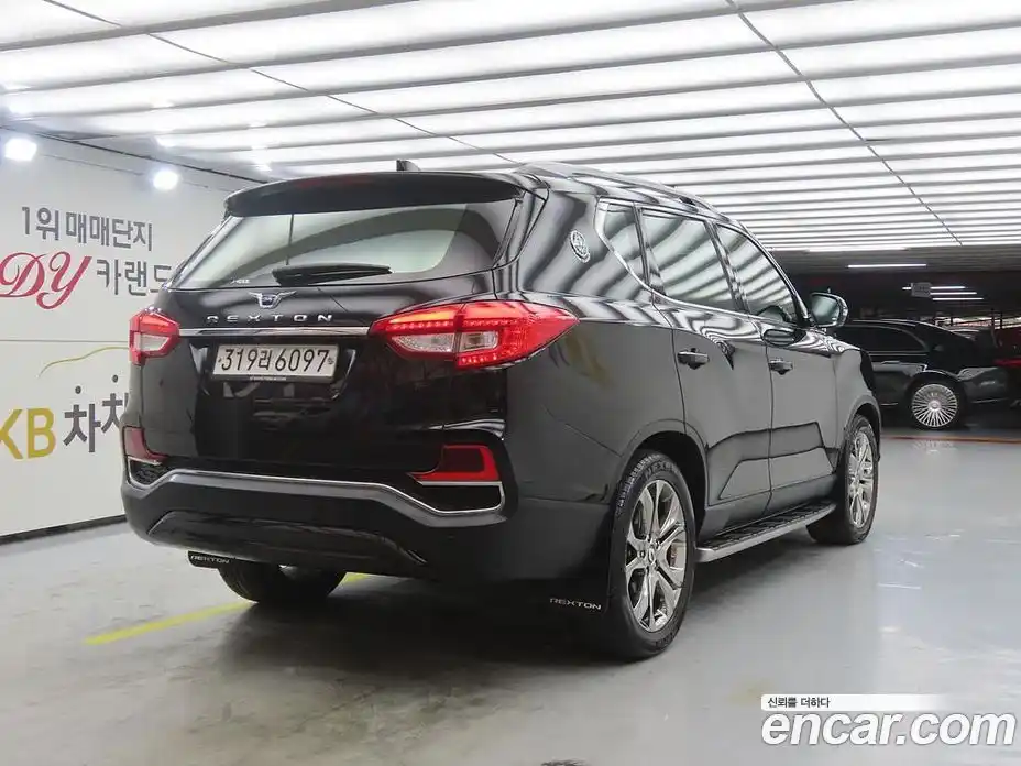 SsangYong Rexton 2019 2.2 Автомат в Москве № 1238289, фото 4