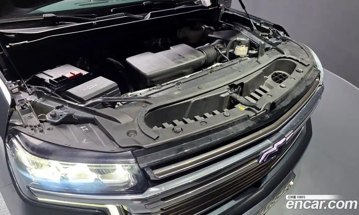 Chevrolet Tahoe 2022 6.2 Автомат в Москве № 1238407, фото 6