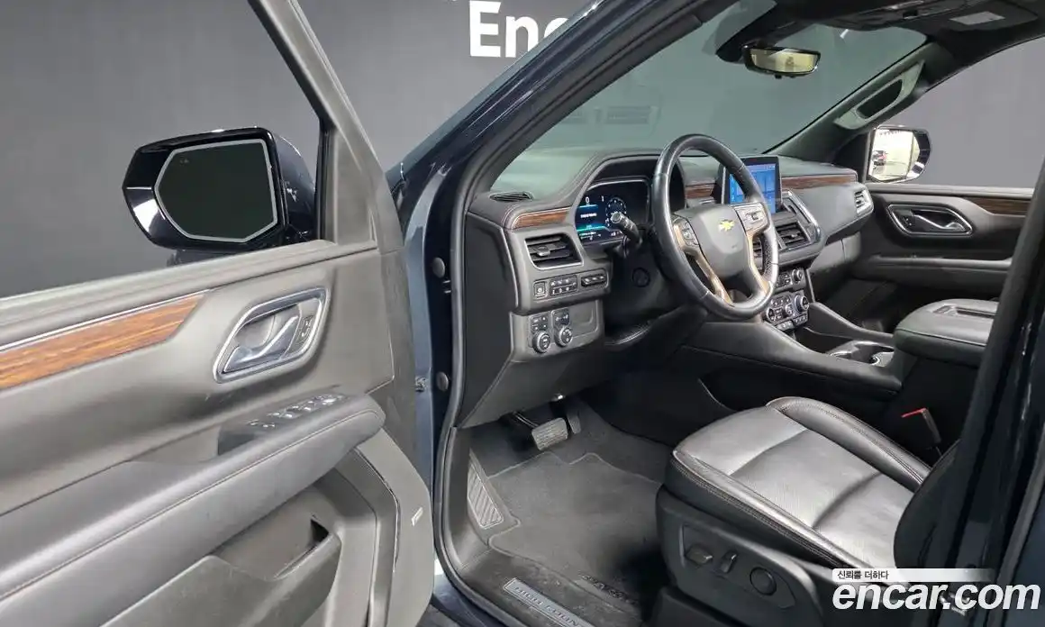 Chevrolet Tahoe 2022 6.2 Автомат в Москве № 1238407, фото 10