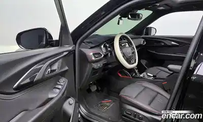 Chevrolet TrailBlazer 2023 1.3 Автомат в Москве № 1238453, миниатюра 11