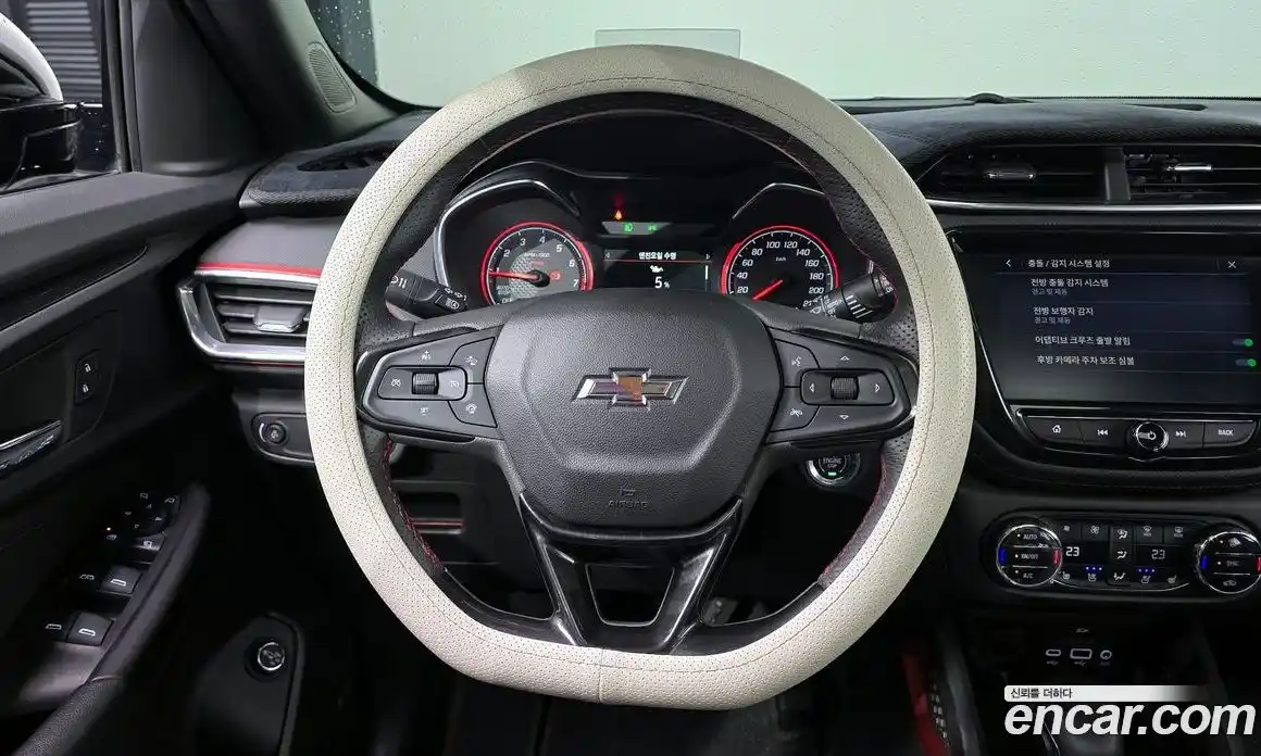 Chevrolet TrailBlazer 2023 1.3 Автомат в Москве № 1238453, фото 13