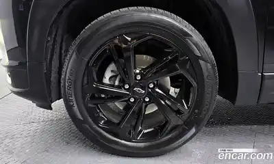 Chevrolet TrailBlazer 2023 1.3 Автомат в Москве № 1238453, миниатюра 5