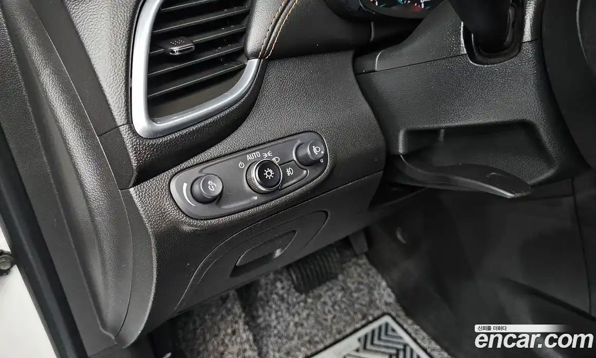 Chevrolet Trax 2019 1.4 гидро в Москве № 1238578, фото 15