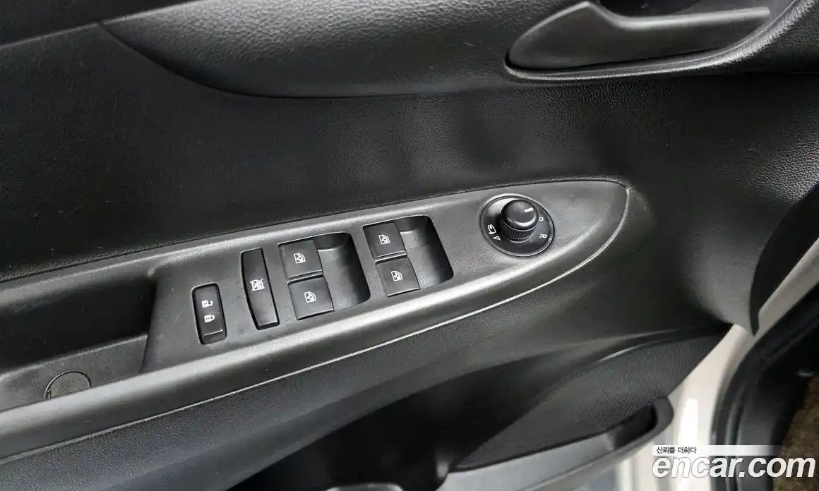 Chevrolet Spark 2018 1.0 гидро в Москве № 1238597, фото 18