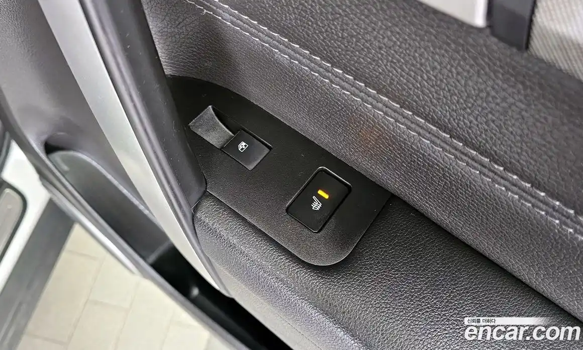 Chevrolet Captiva 2017 2.0 Автомат в Москве № 1238642, фото 19